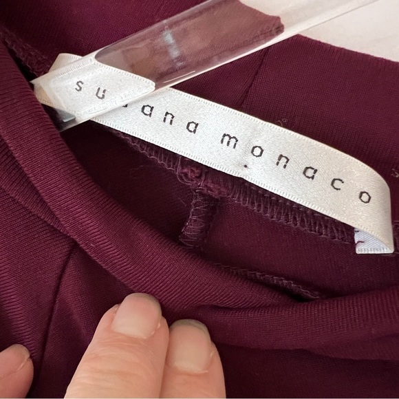 Susana Monaco Burgundy Off the Shoulder Bell Sleeve Tie Back Top - Picture 9 of 10